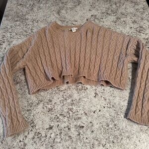 Cropped sweater